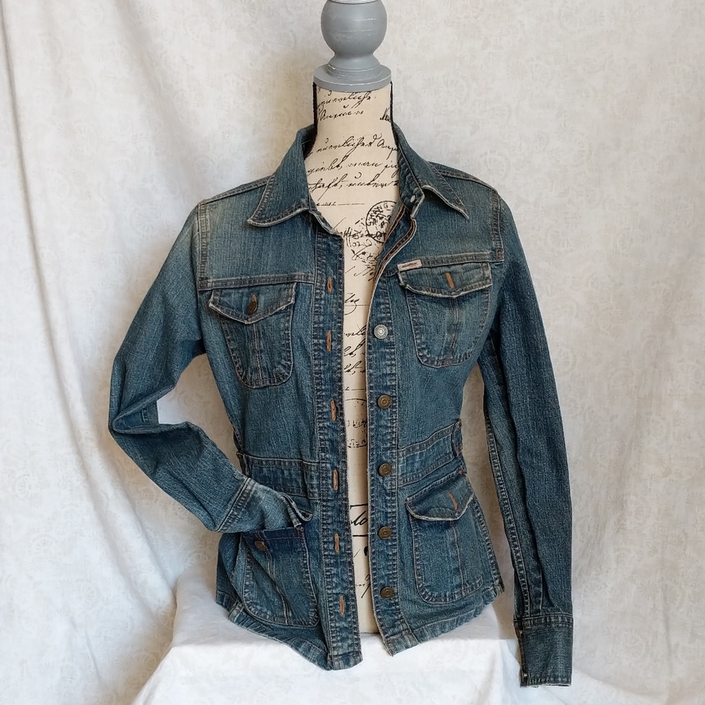 Levi's Distressed Trucker Jean Jacket Small